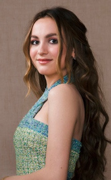 Maude Apatow